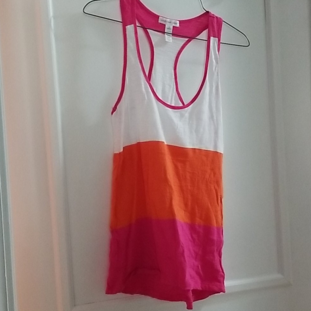 Women's tank